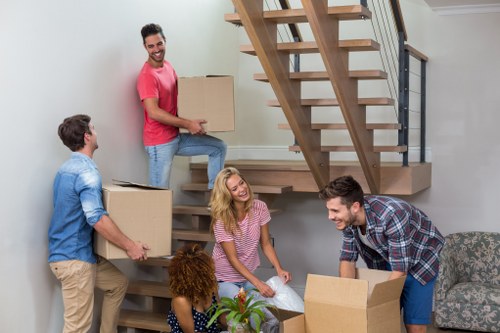 Moving truck service for home and business moves in Kentish Town